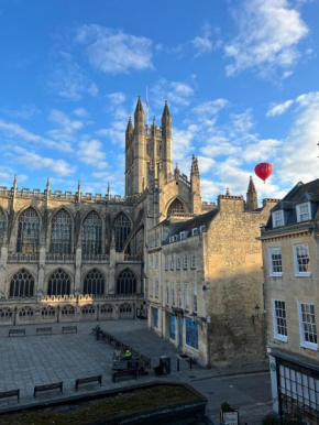 Flat in the heart of Bath with stunning views